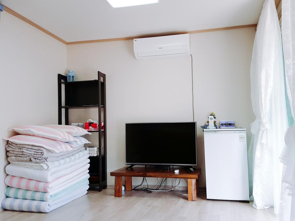 Yours Guesthouse In Тхонйон Екстер'єр фото